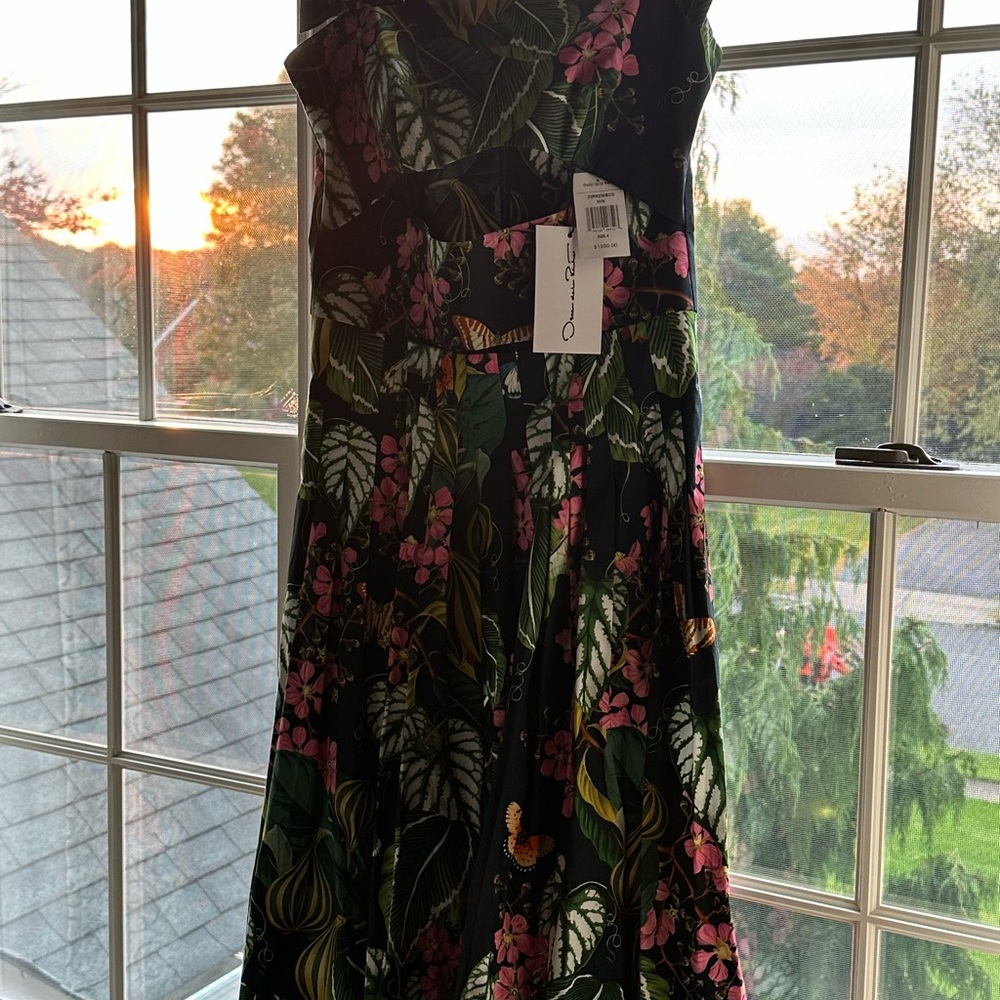 Oscar de la Renta - Picture 5 of 5